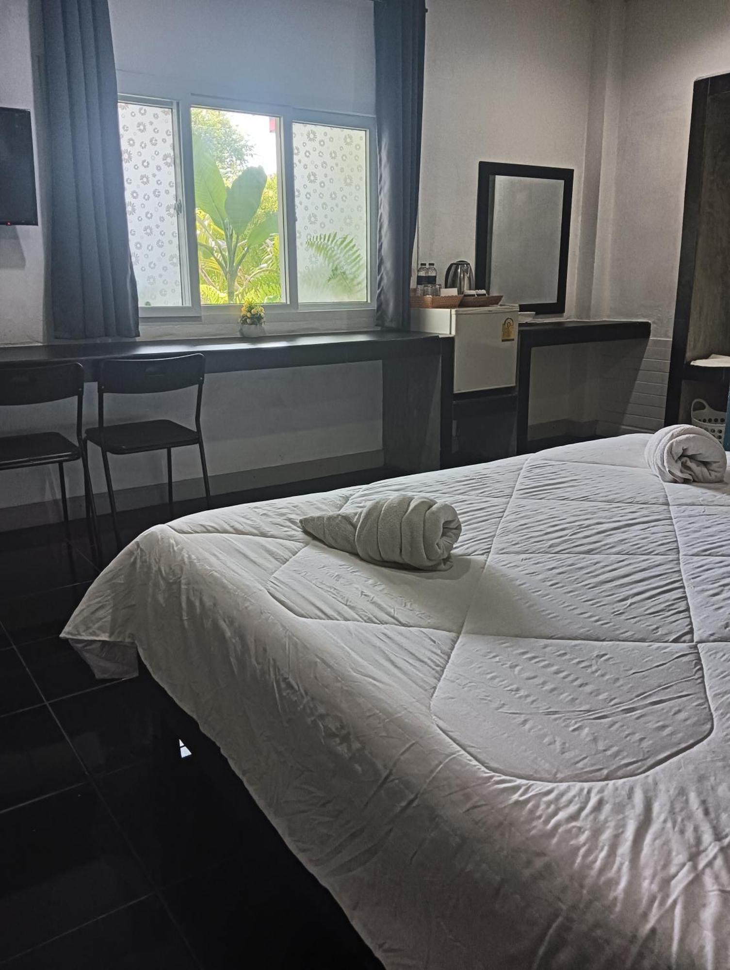 Ostello Krabi Nemo House Ao Nang Esterno foto