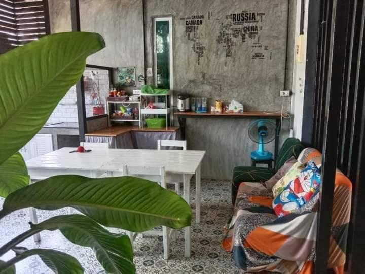 Ostello Krabi Nemo House Ao Nang Esterno foto