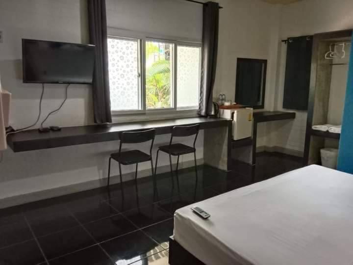 Ostello Krabi Nemo House Ao Nang Esterno foto